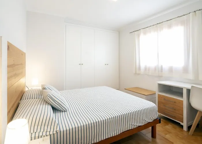 וילה Sans Bosch סון באו